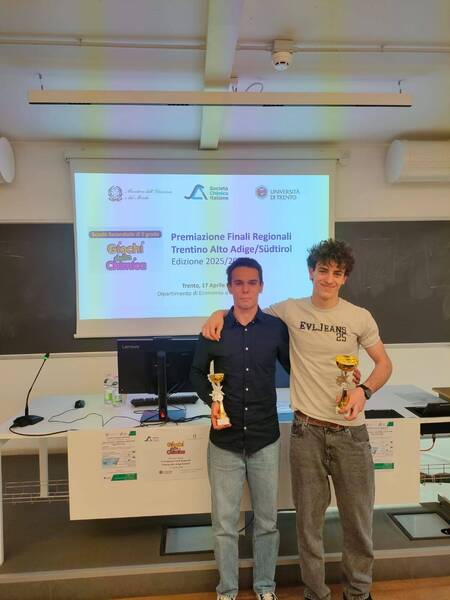 Studenti FEM sul podio dei Giochi della Chimica